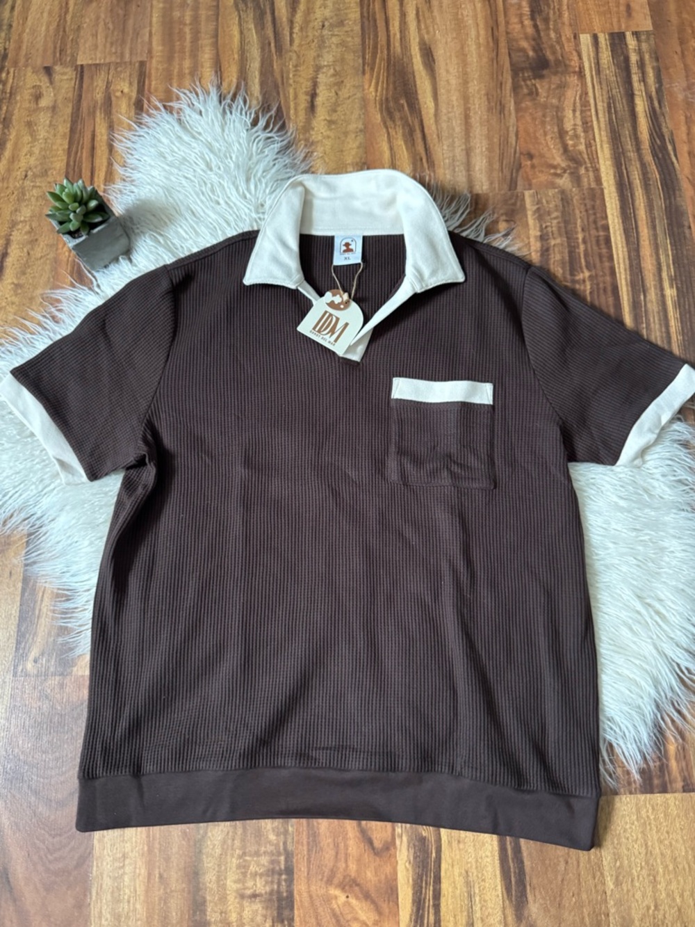 Dandy Del Mar Men’s Waffle Knit Polo Short Sleeve Tee Brown Cream NWT